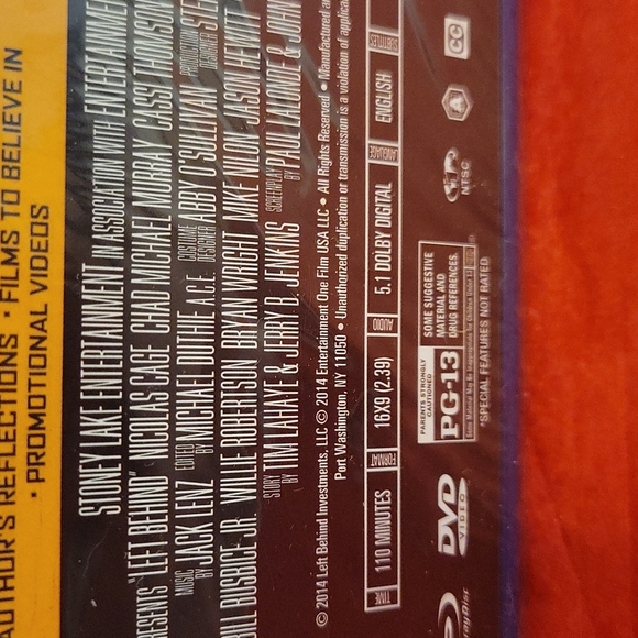 🌲 NWT Left Behind Blu-ray movie film - Picture 3 of 4